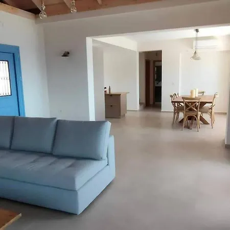 Augustela Seaview Vacation *